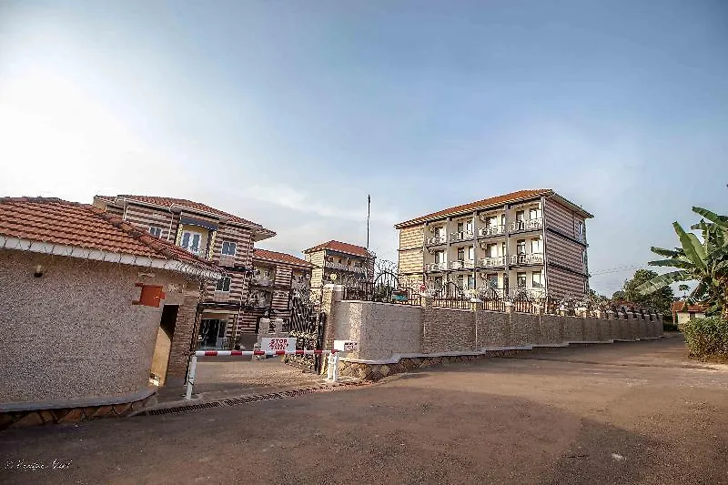 Innophine Hotel 790 Entebbe